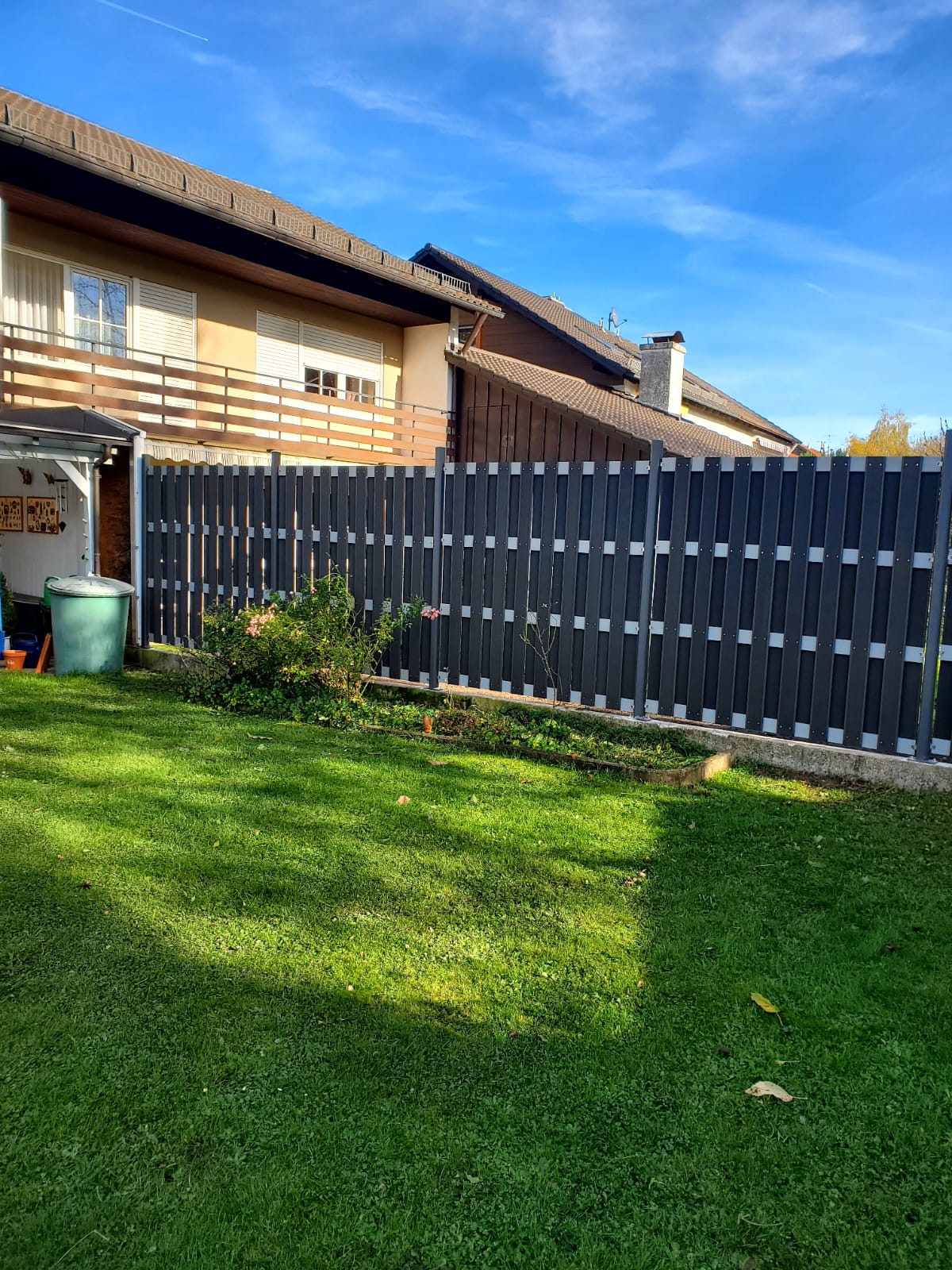 Referenz WPC-Zaun im Außenbereich